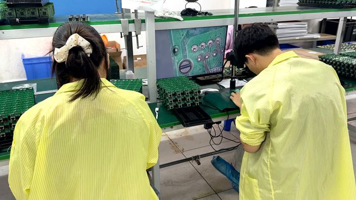 Últimos blogs da empresa sobre High-Reliability Multilayer PCB Manufacturing: The Backbone of Modern Industrial Innovation