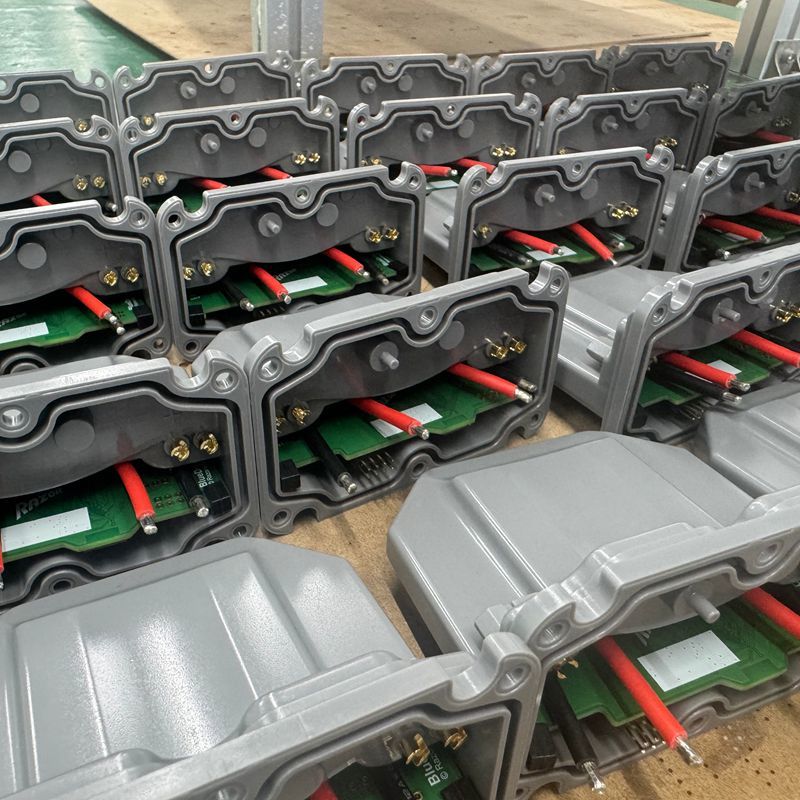 Últimos blogs da empresa sobre How One-Stop PCB Assembly Streamlines Prototyping and Mass Production?